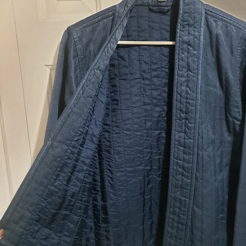 ARITZIA Golden by TNA Quilted Harmon Kimono Jacket Size Small - Picture 9 of 10